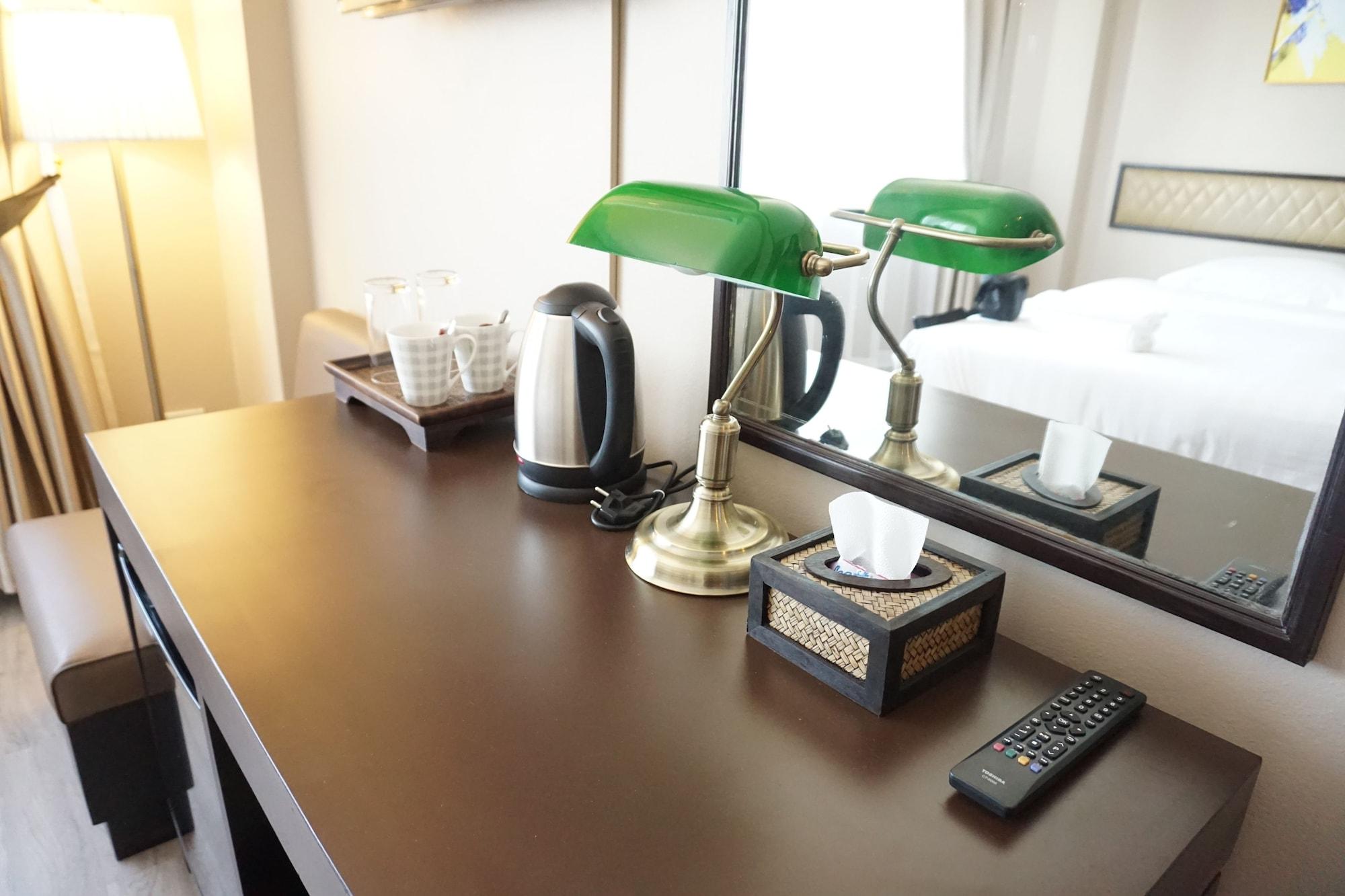 Taris Art Hotel Phrae Εξωτερικό φωτογραφία