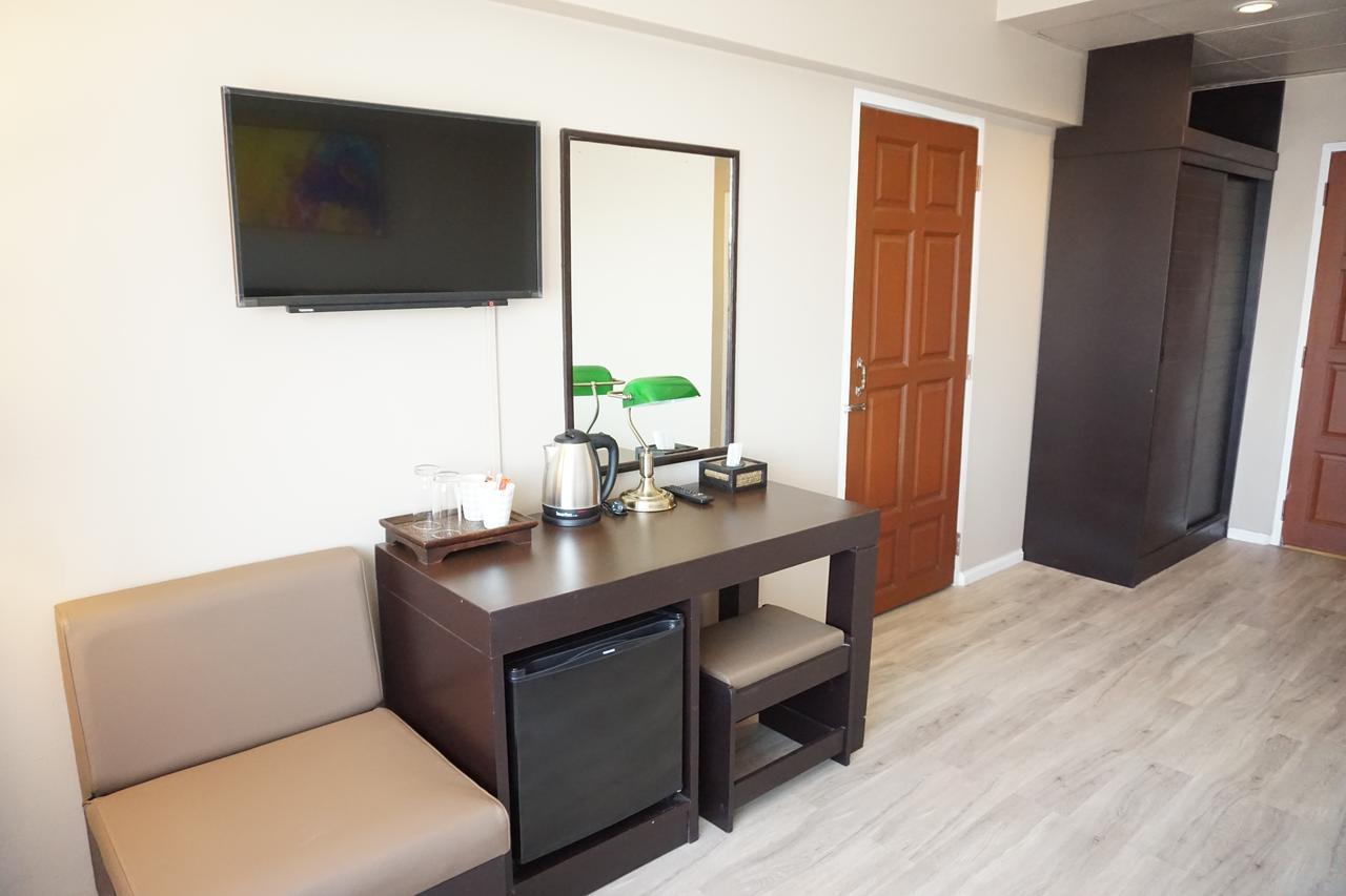 Taris Art Hotel Phrae Εξωτερικό φωτογραφία