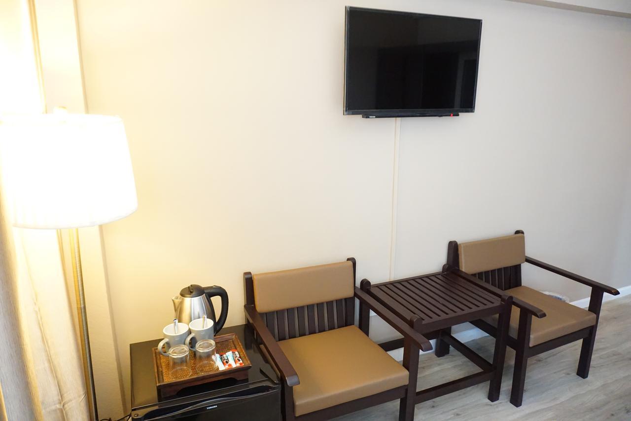 Taris Art Hotel Phrae Εξωτερικό φωτογραφία