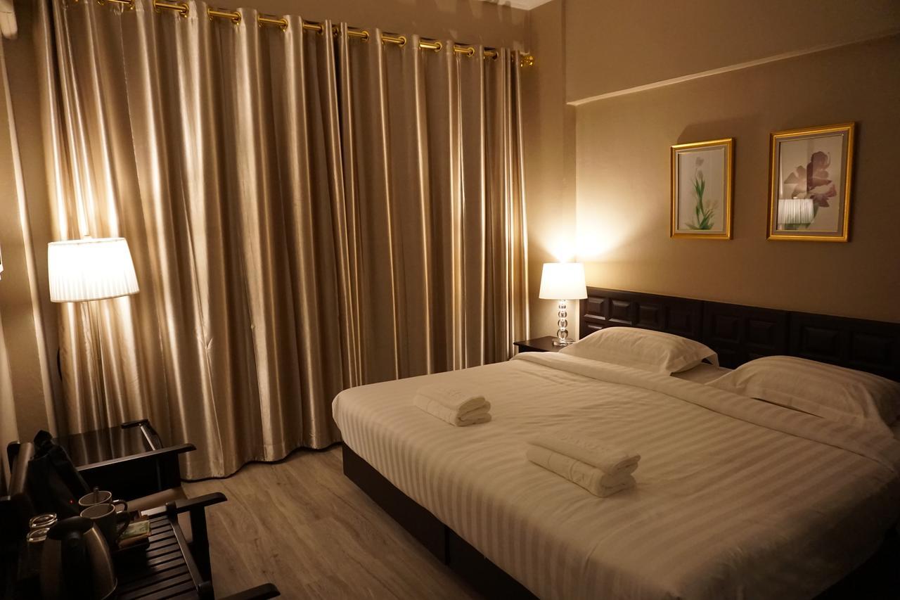 Taris Art Hotel Phrae Εξωτερικό φωτογραφία