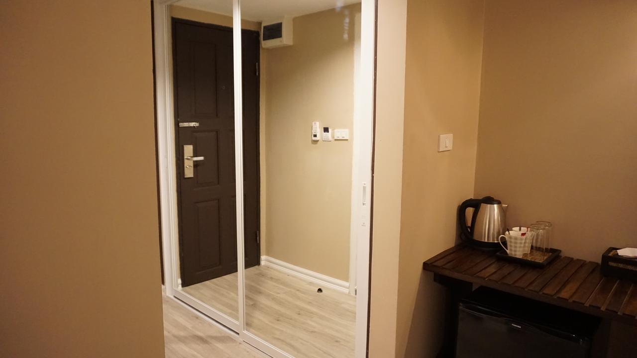 Taris Art Hotel Phrae Εξωτερικό φωτογραφία